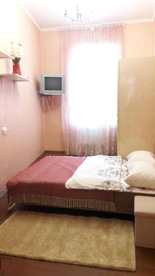 Apartment Pylnykarska 8А Лвив Екстериор снимка